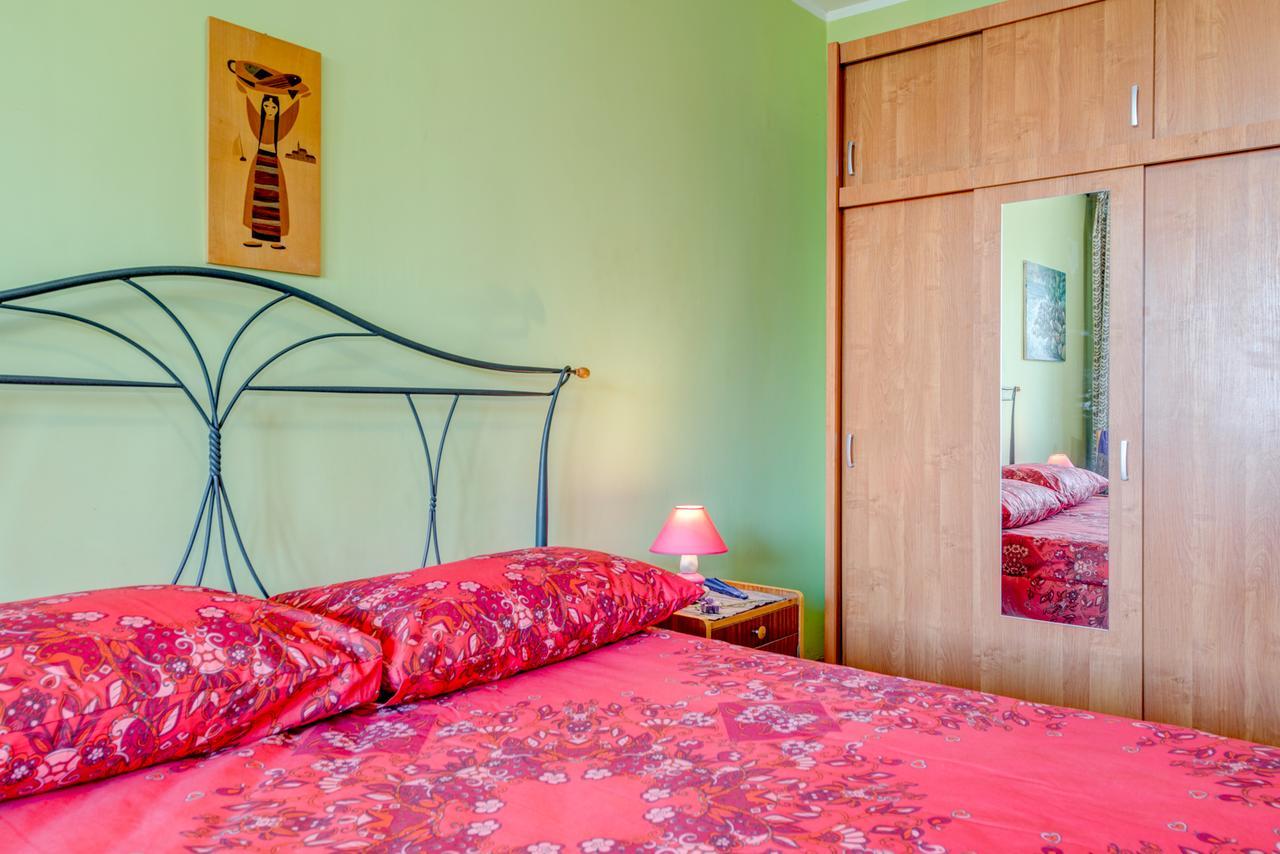 A Quiet Apartment With Balcony In Split Eksteriør bilde