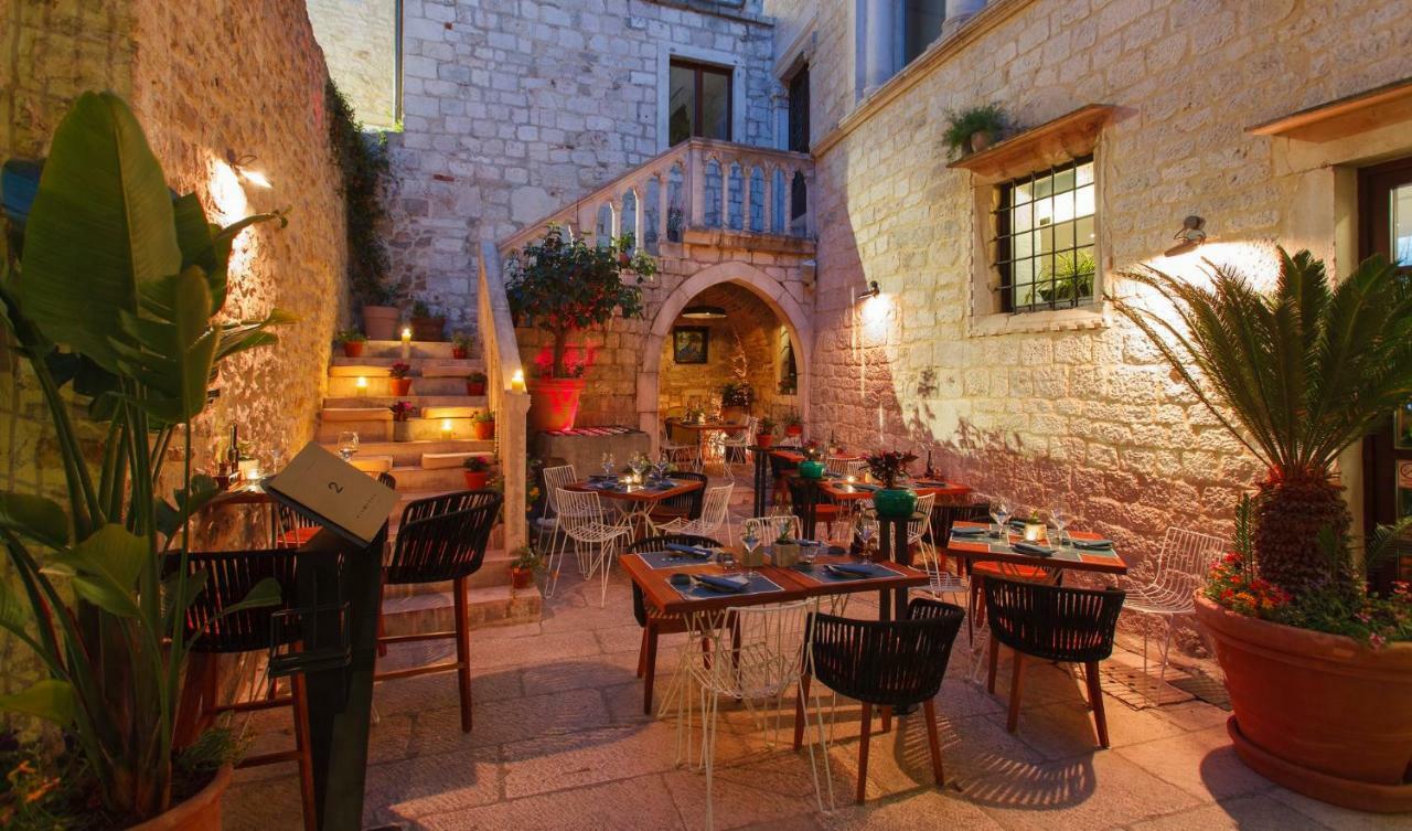 A Quiet Apartment With Balcony In Split Eksteriør bilde